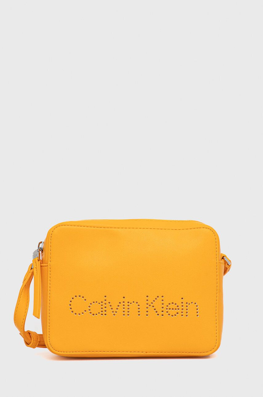 Calvin Klein torbica - Pepit.si