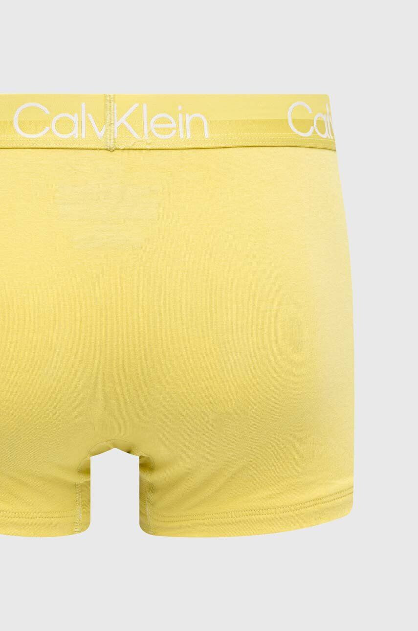 Calvin Klein Underwear Boksarice 3-pack moški rumena barva - Pepit.si