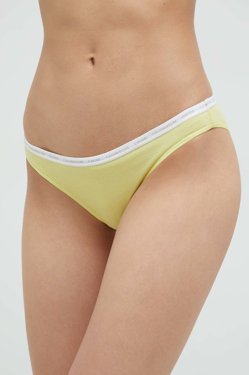 Calvin Klein Underwear Spodnjice 2-pack rumena barva - Pepit.si