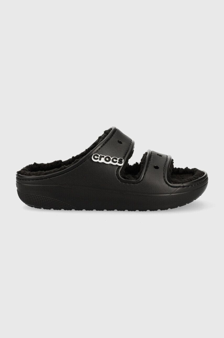 Crocs Natikači Classic Cozzzy Sandal črna barva - Pepit.si