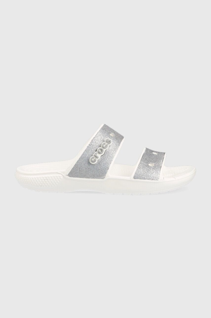 Crocs Natikači Classic Glitter II Sandal ženski srebrna barva 207769 - Pepit.si