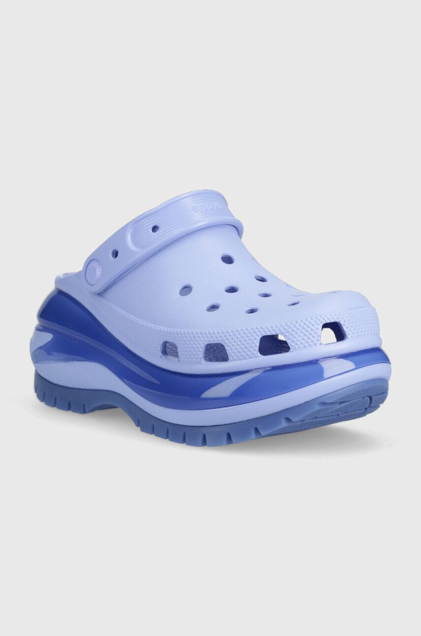 Crocs Natikači Classic Mega Crush Clog ženski vijolična barva 207988 - Pepit.si