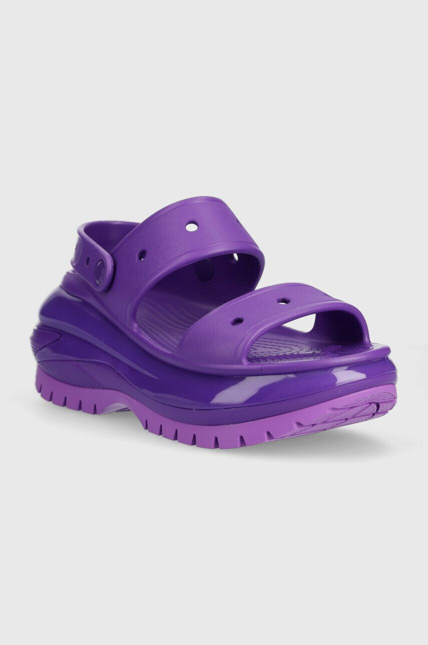 Crocs Natikači Classic Mega Crush Sandal ženski vijolična barva 207989 - Pepit.si