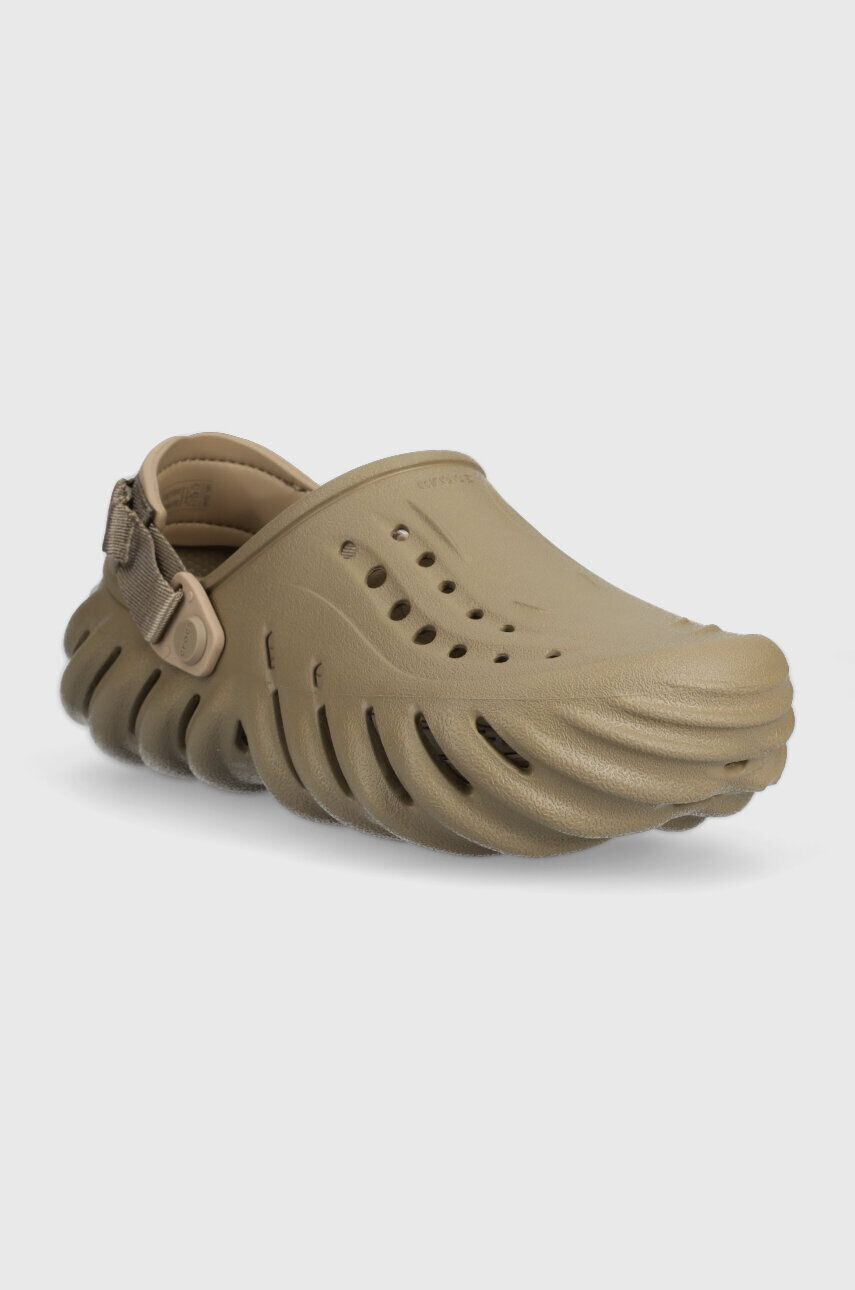 Crocs Natikači Echo Clog rjava barva 207937 - Pepit.si