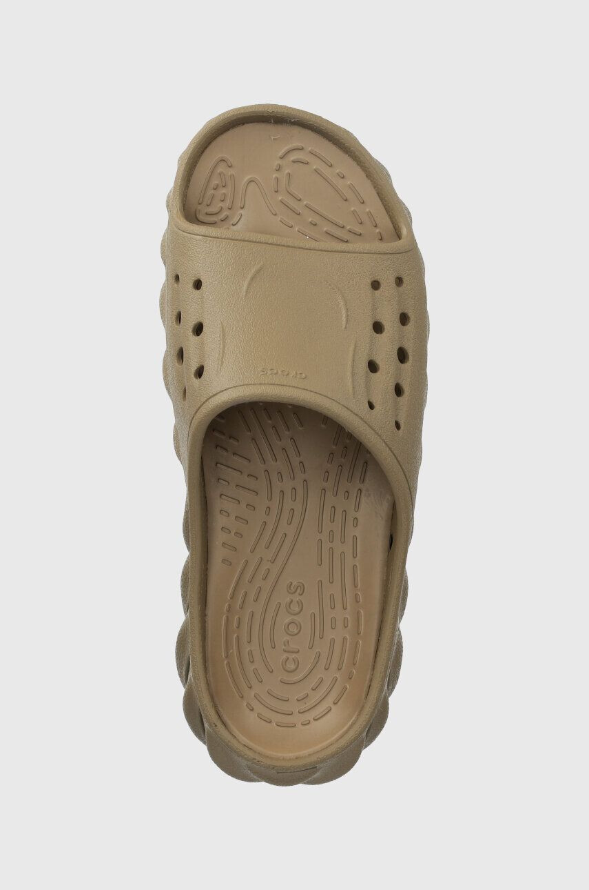 Crocs Natikači Echo Slide rjava barva 208170 - Pepit.si