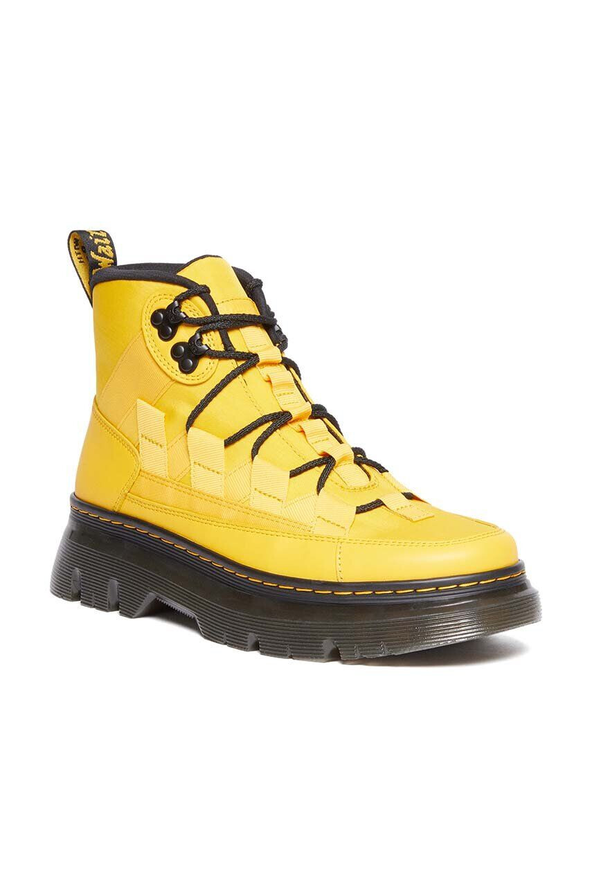 Dr. Martens Piščančki Boury moški rumena barva DM30840703 - Pepit.si