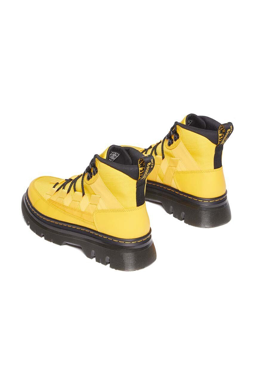 Dr. Martens Piščančki Boury moški rumena barva DM30840703 - Pepit.si