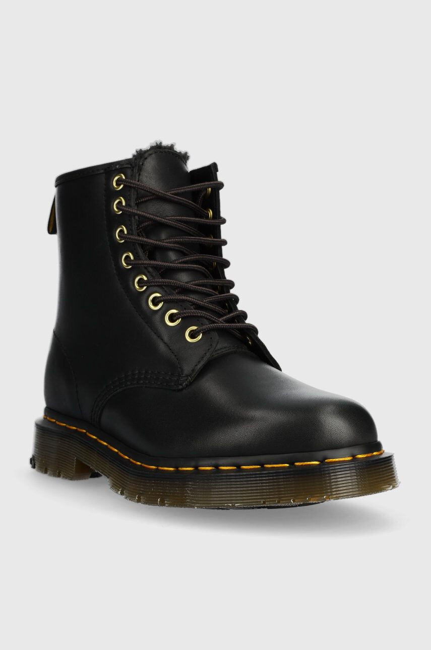 Dr. Martens Usnjeni nizki škornji 1460 ženski črna barva - Pepit.si