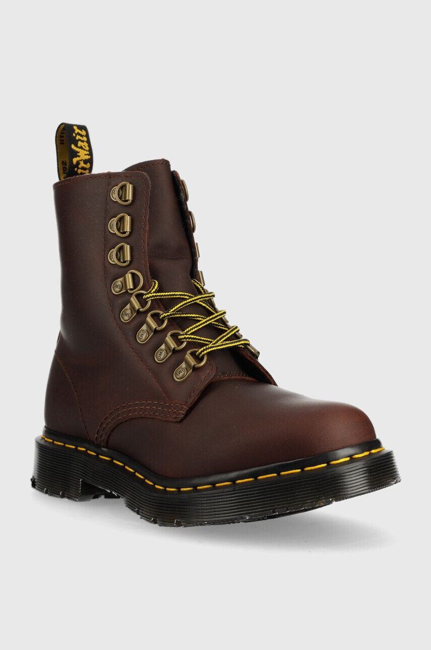 Dr. Martens Usnjeni nizki škornji 1460 Pascal ženski rjava barva - Pepit.si