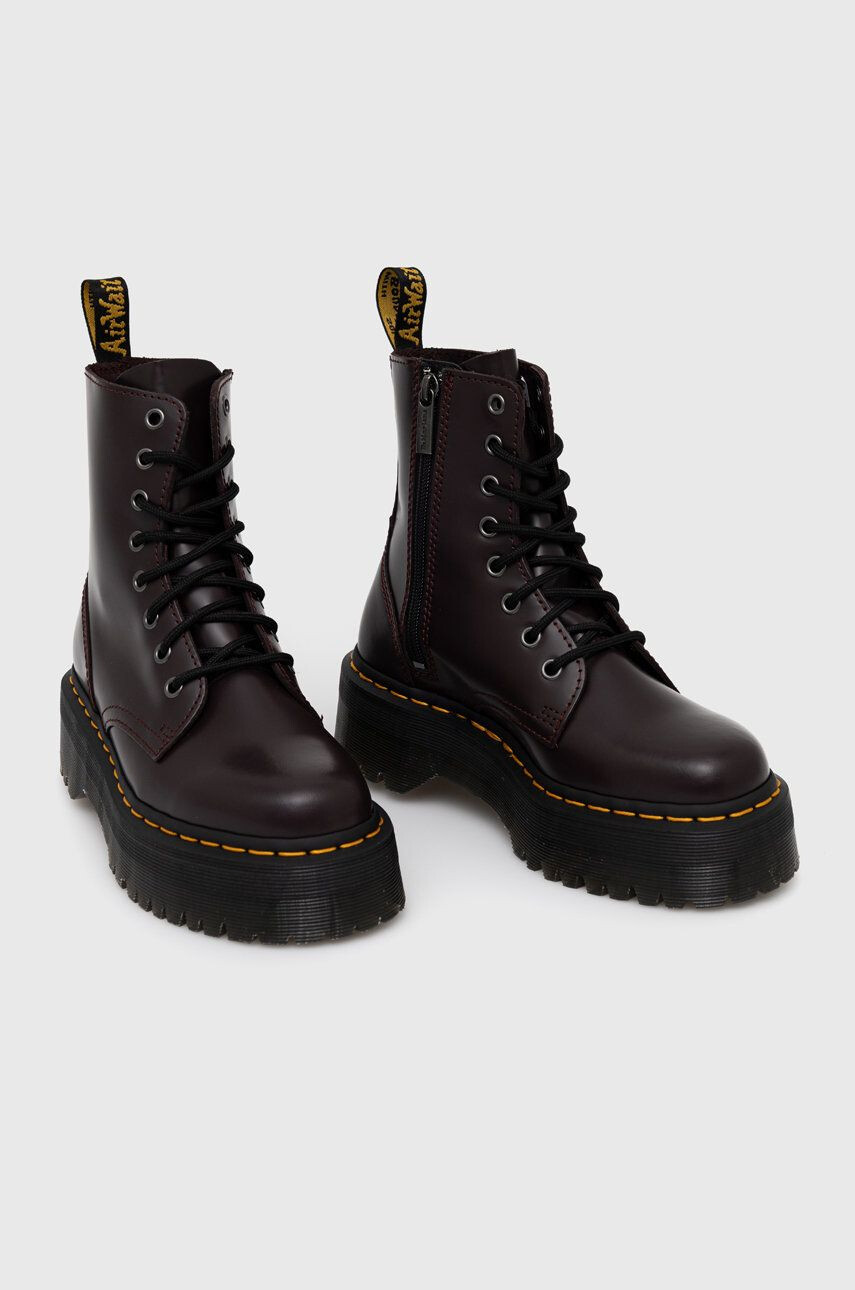 Dr. Martens Usnjeni nizki škornji ženski črna barva - Pepit.si