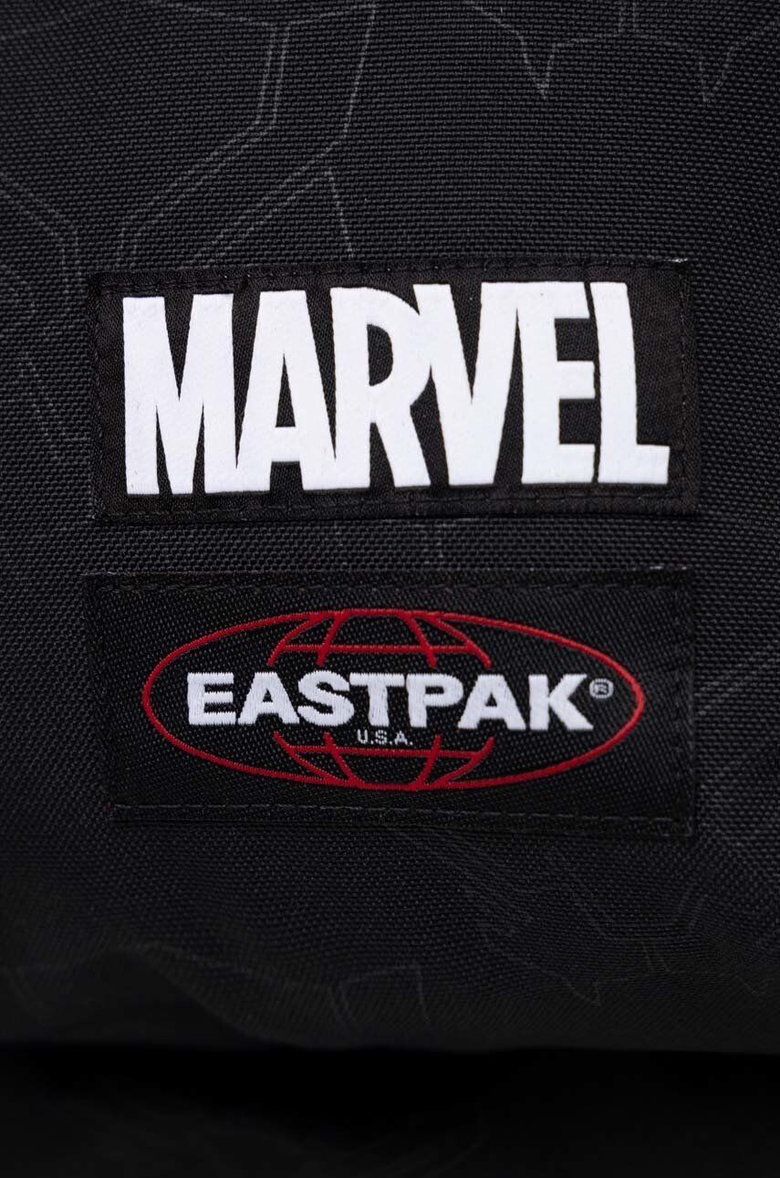 Eastpak Nahrbtnik X Marvel črna barva - Pepit.si