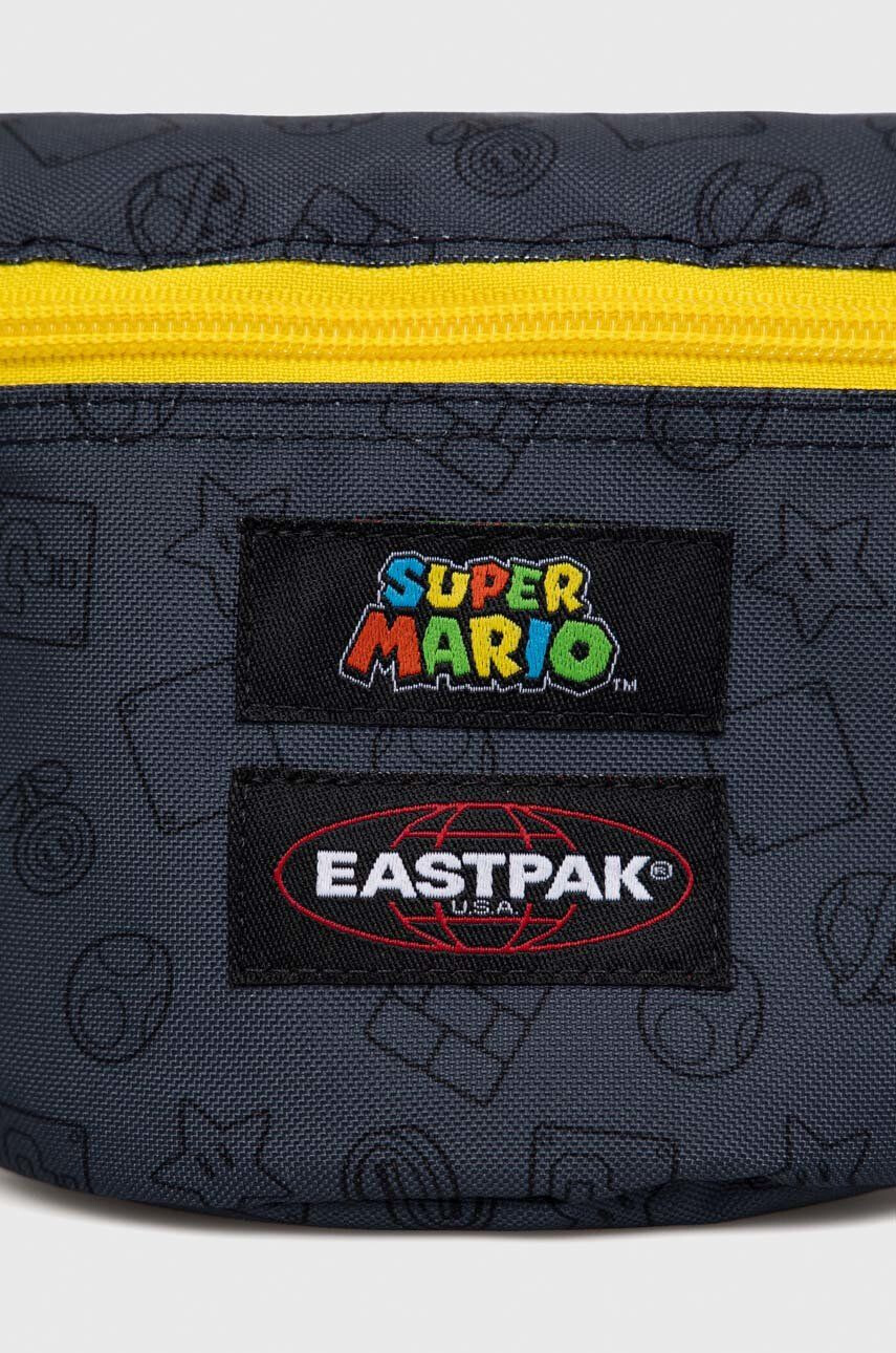 Eastpak Pasna torbica x Super Mario siva barva - Pepit.si