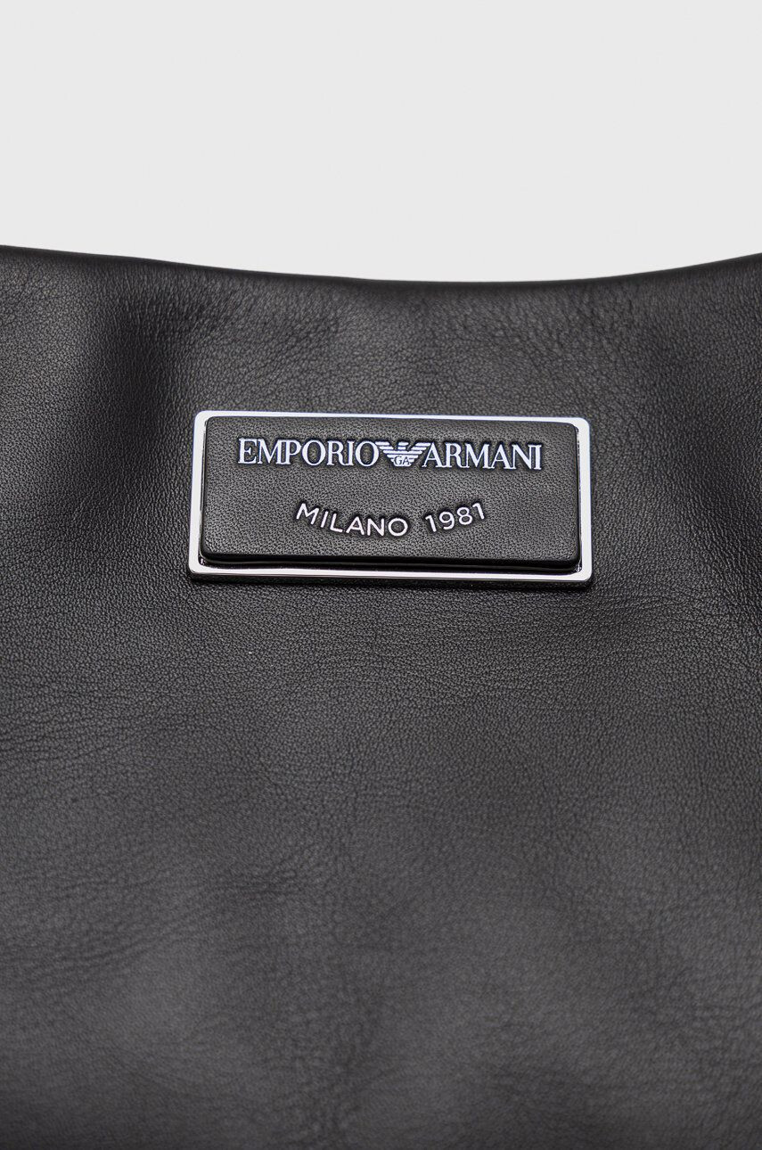 Emporio Armani Torbica črna barva - Pepit.si