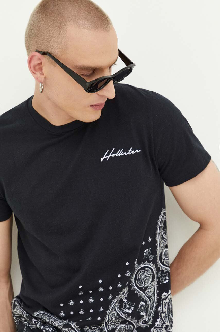 Hollister Co. Bombažna kratka majica črna barva - Pepit.si