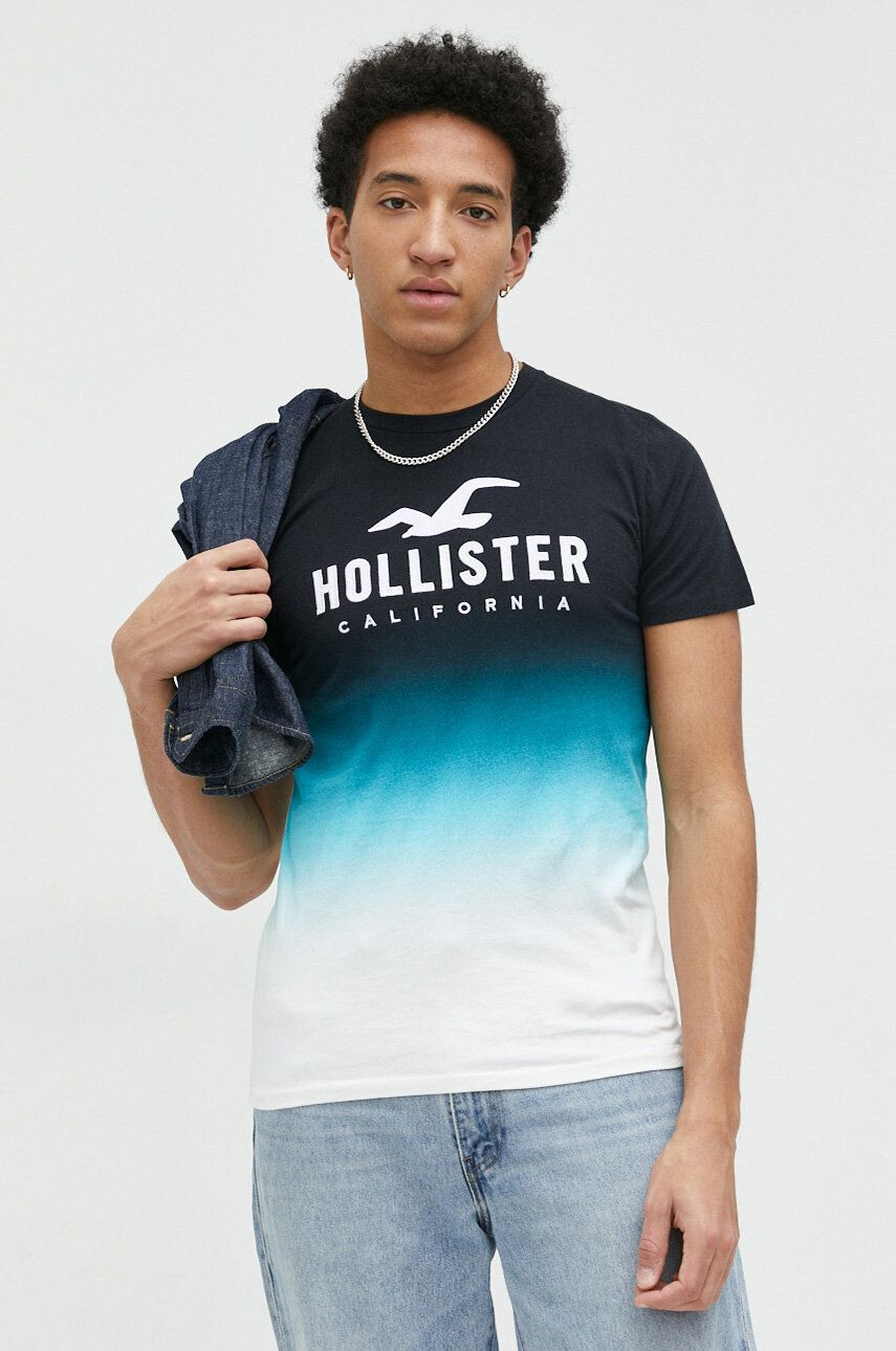 Hollister Co. Bombažna kratka majica mornarsko modra barva - Pepit.si