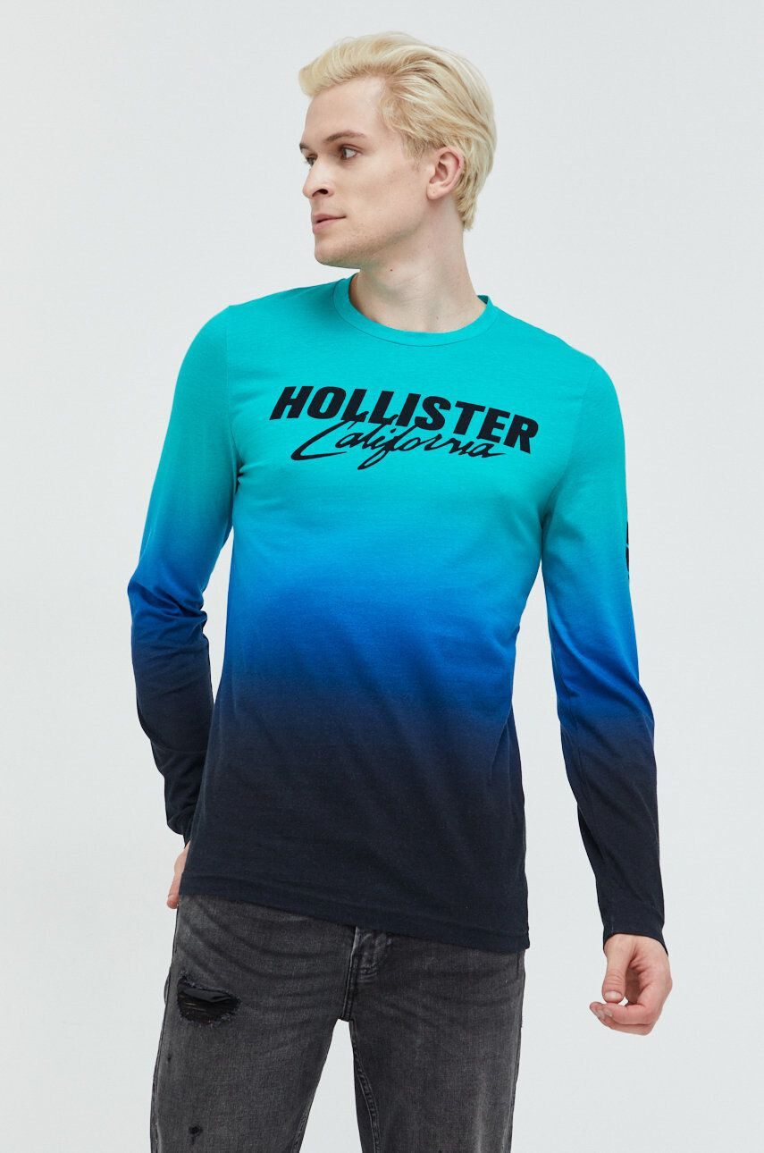 Hollister Co. Bombažna majica z dolgimi rokavi bela barva - Pepit.si