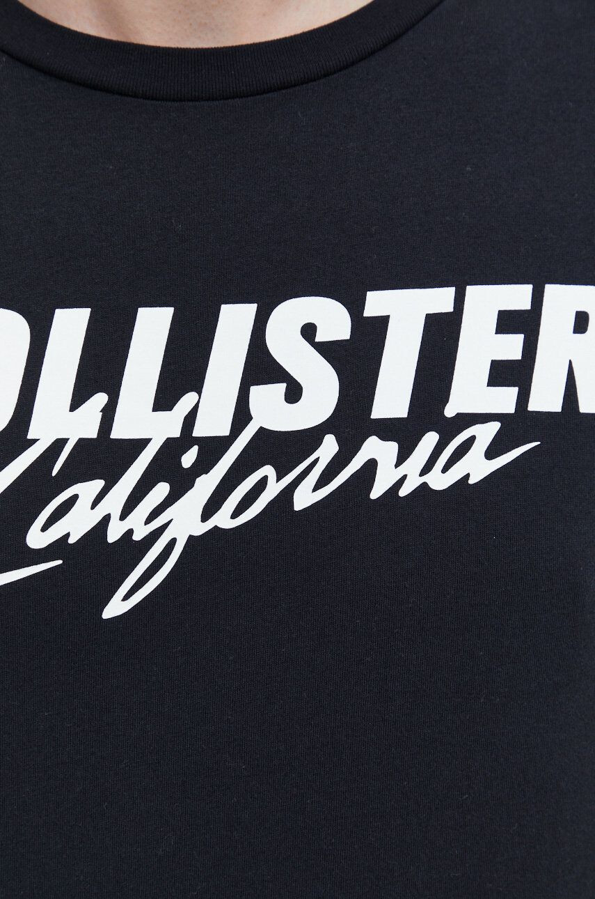 Hollister Co. Bombažna majica z dolgimi rokavi bela barva - Pepit.si