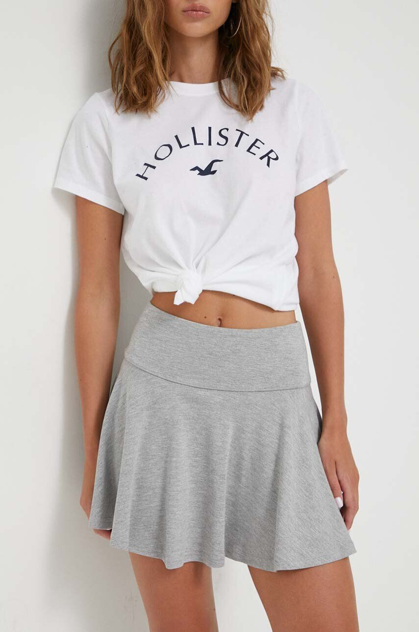 Hollister Co. Krilo siva barva - Pepit.si