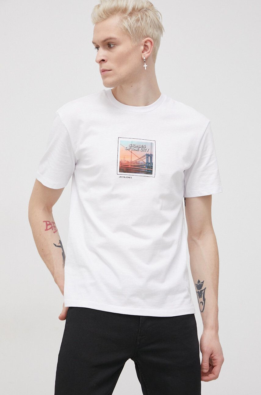 Jack & Jones Bombažen t-shirt - Pepit.si