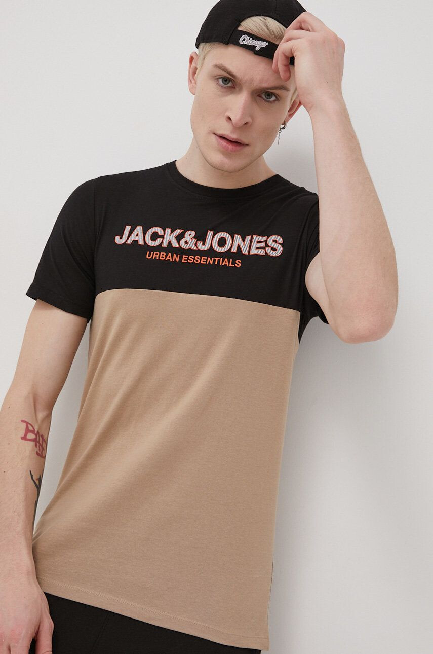 Jack & Jones Bombažen t-shirt - Pepit.si