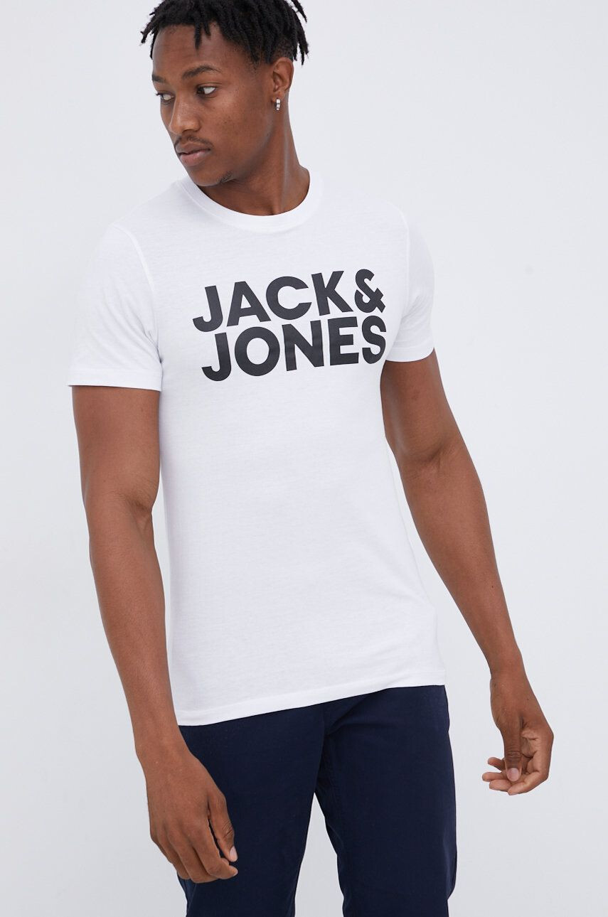 Jack & Jones Bombažen t-shirt - Pepit.si