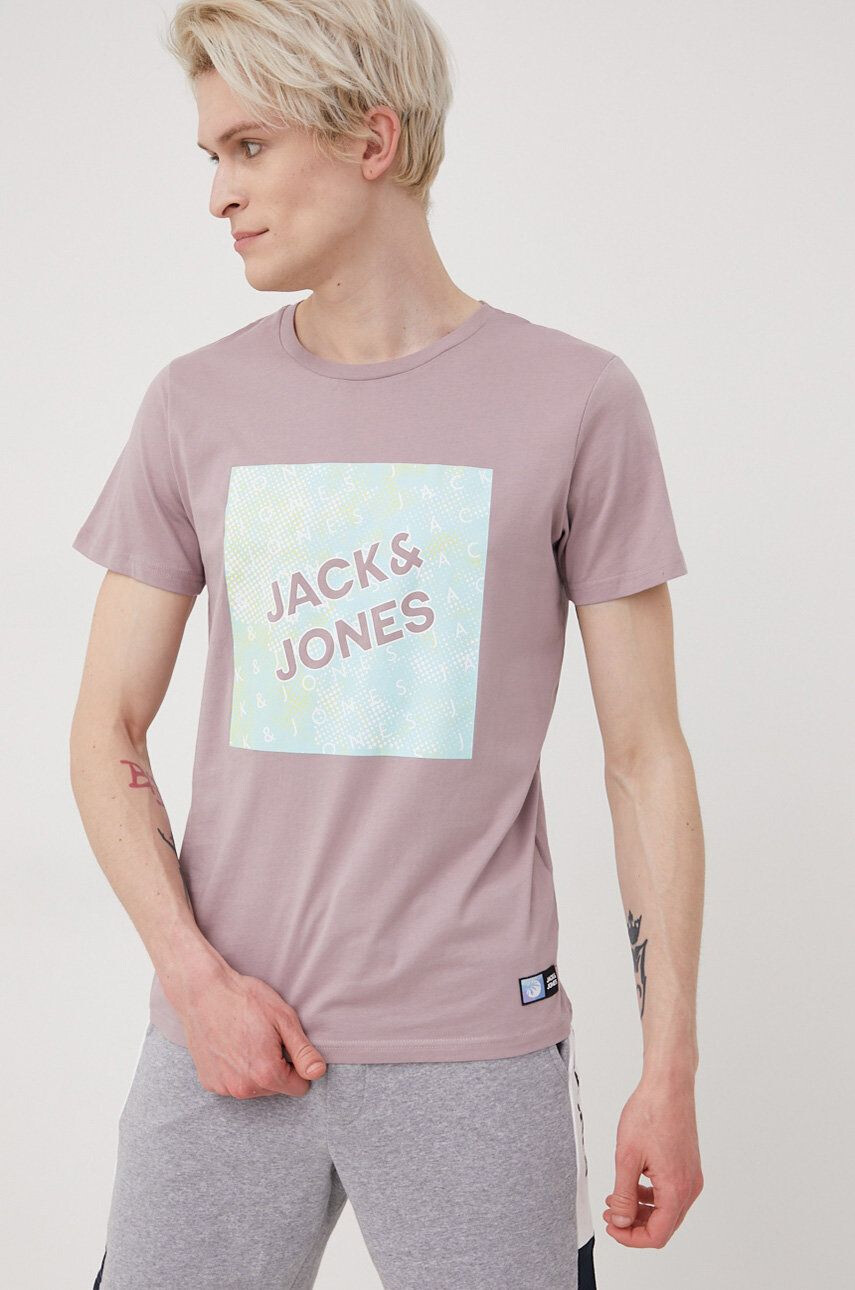 Jack & Jones Bombažen t-shirt - Pepit.si