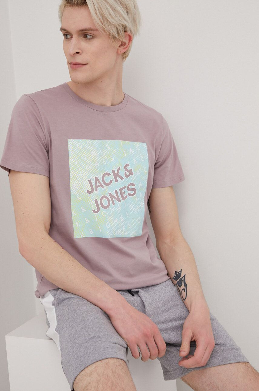 Jack & Jones Bombažen t-shirt - Pepit.si