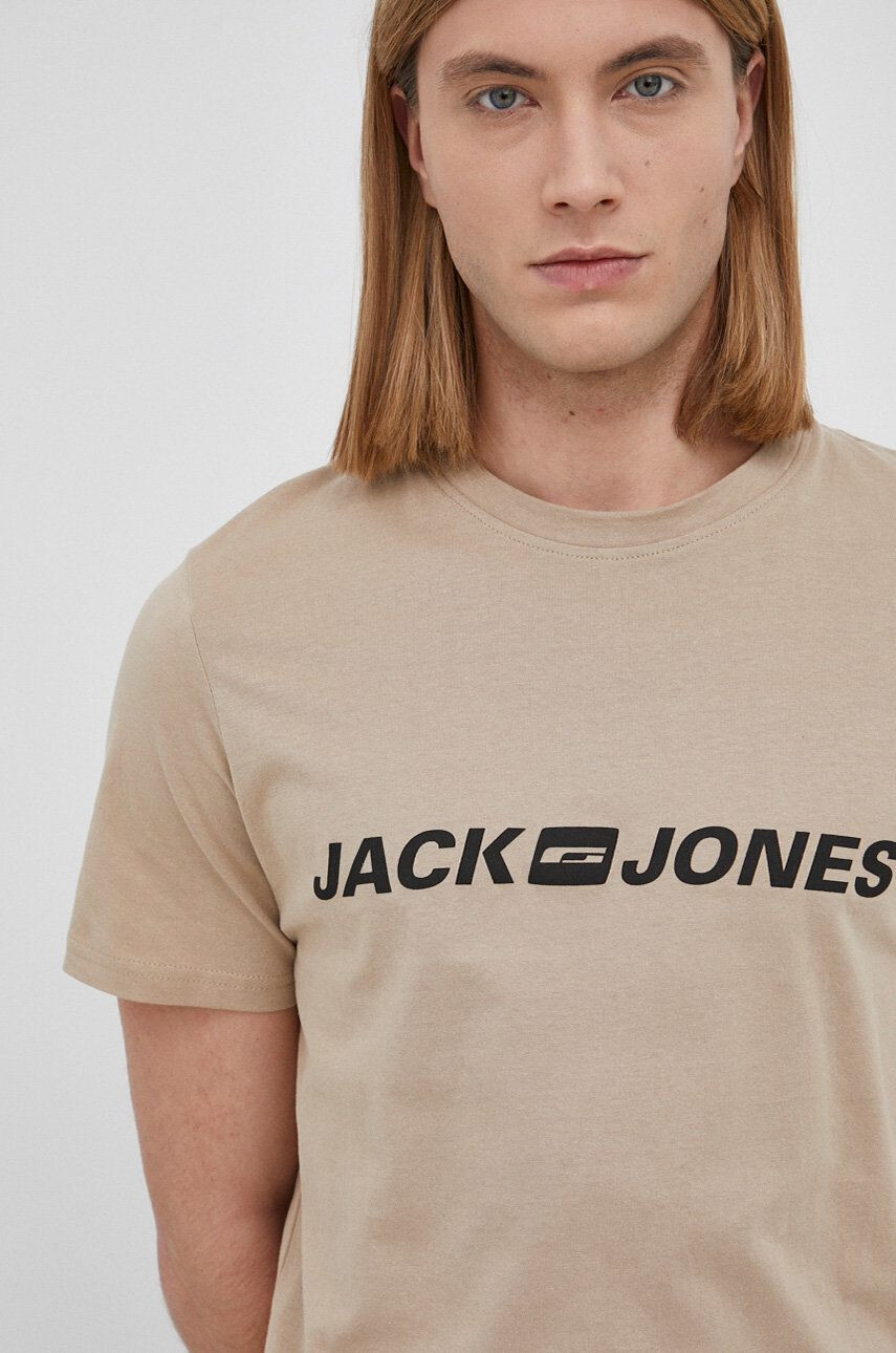 Jack & Jones Bombažen t-shirt - Pepit.si