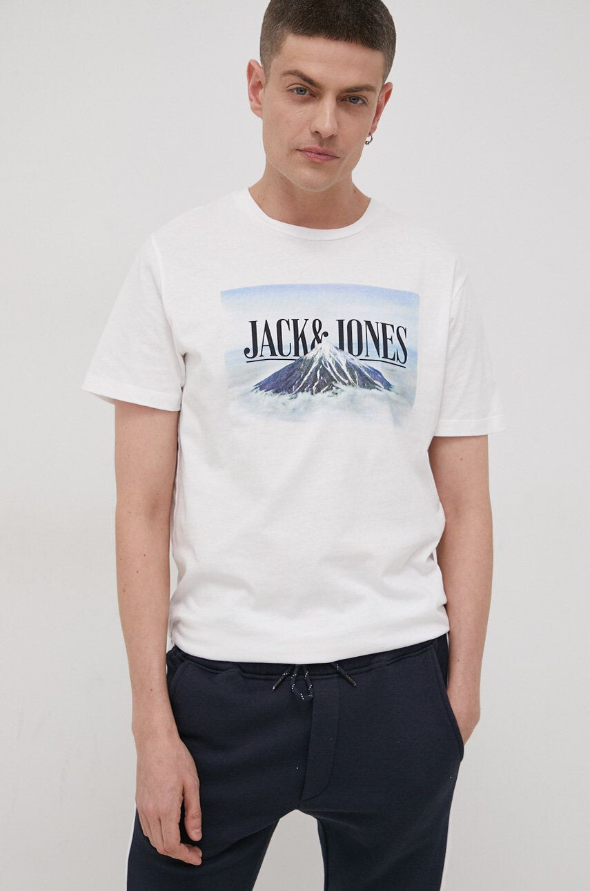 Jack & Jones Bombažen t-shirt - Pepit.si