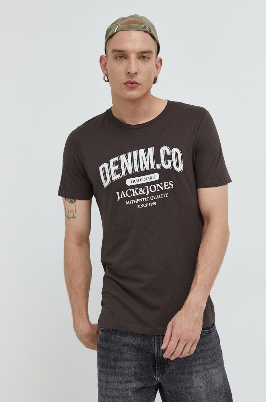 Jack & Jones Bombažna kratka majica rjava barva - Pepit.si