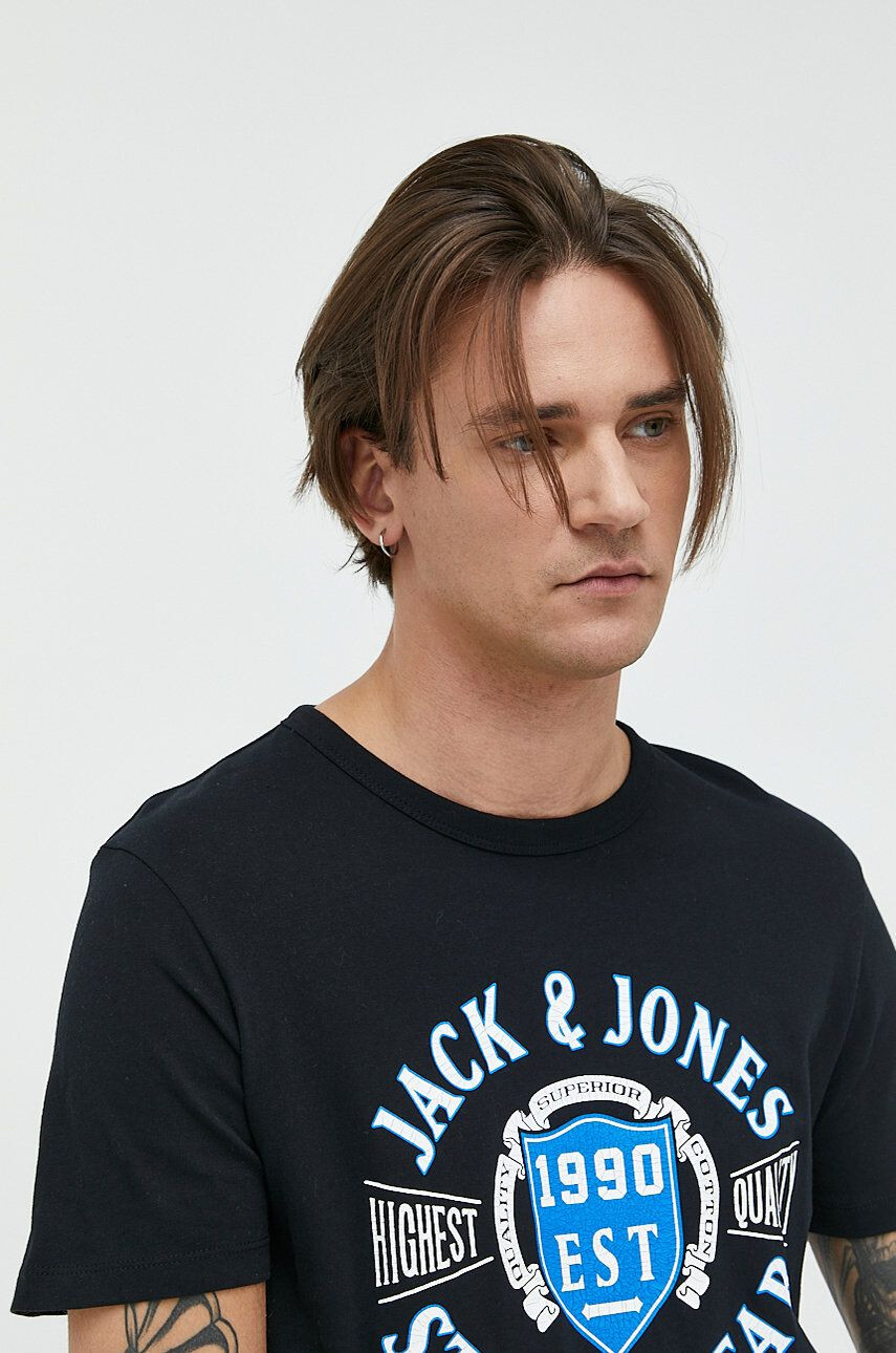 Jack & Jones Bombažna kratka majica črna barva - Pepit.si