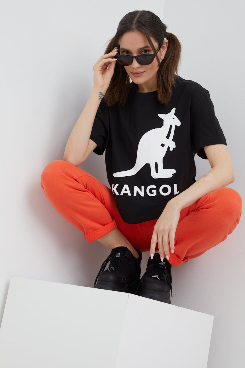 Kangol Bombažen t-shirt črna barva - Pepit.si