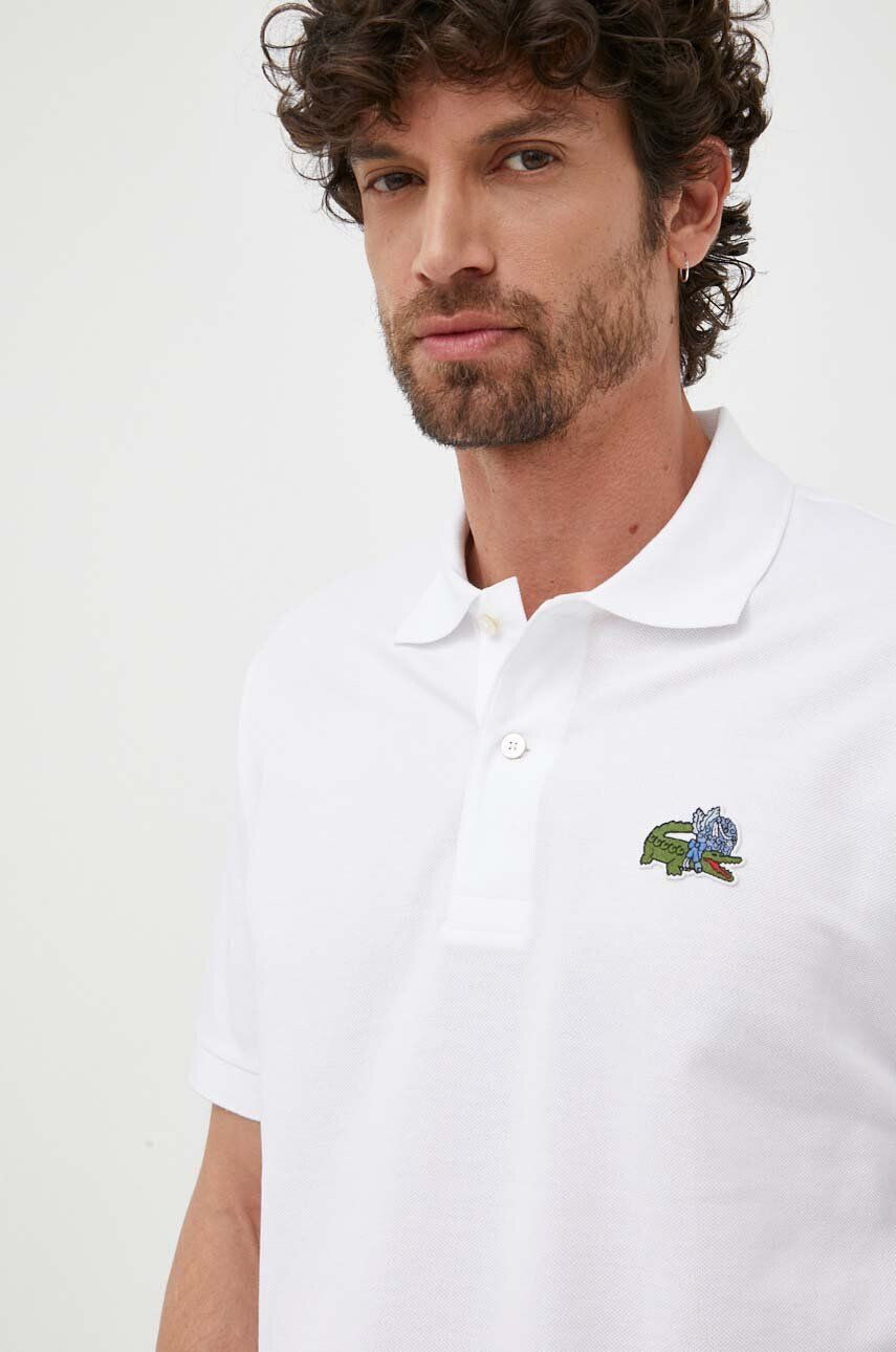 Lacoste Bombažen polo x Netflix bela barva - Pepit.si