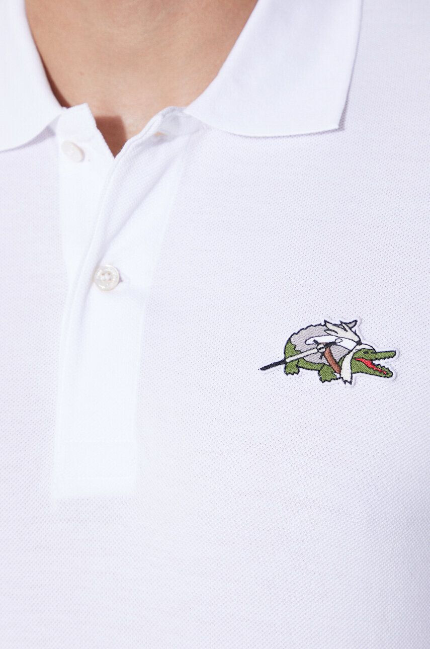 Lacoste Bombažen polo x Netflix bela barva - Pepit.si