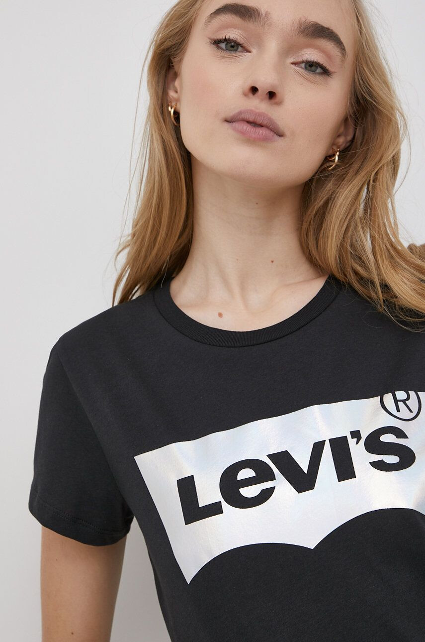 Levi's Bombažen t-shirt črna barva - Pepit.si