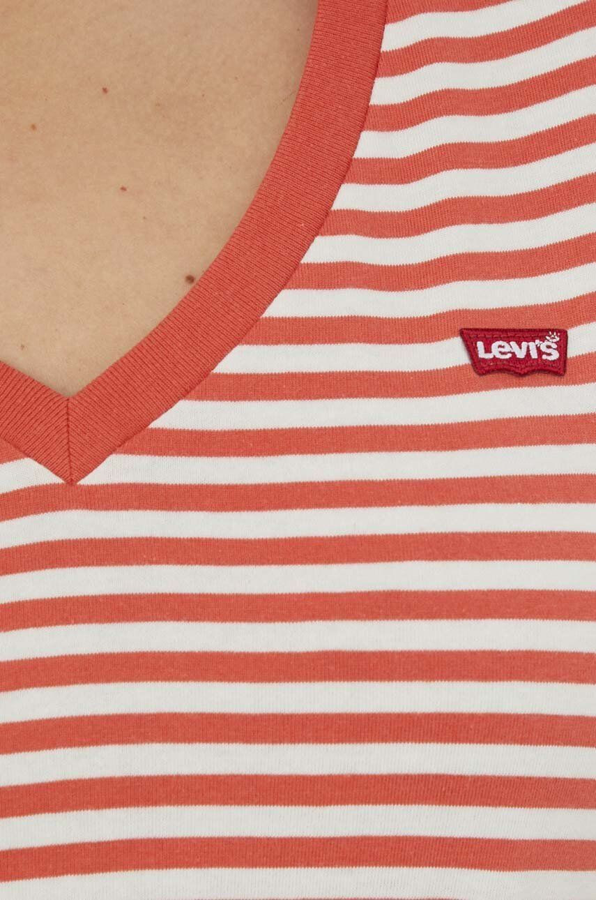 Levi's Bombažna kratka majica oranžna barva - Pepit.si