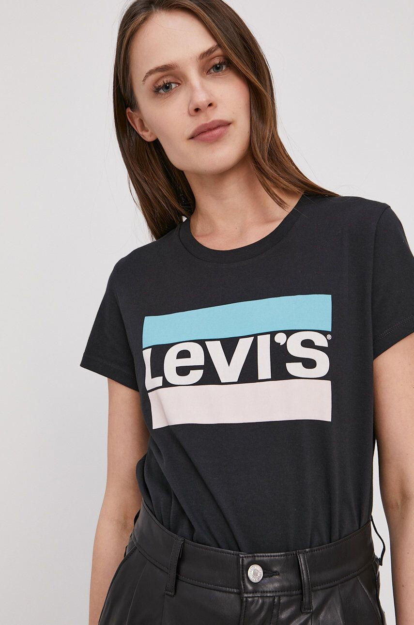 Levi's T-shirt črna barva - Pepit.si