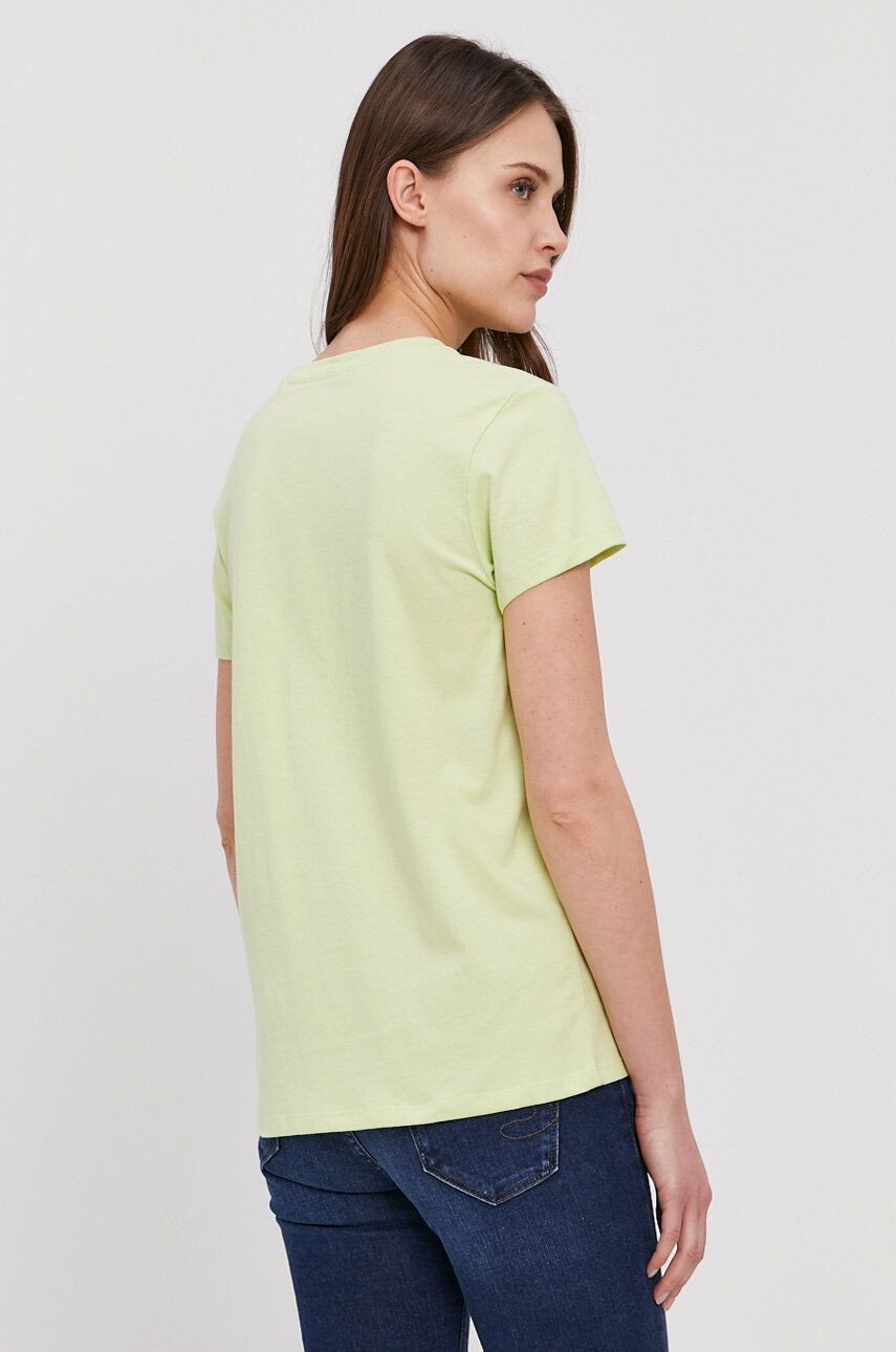 Levi's T-shirt zelena barva - Pepit.si