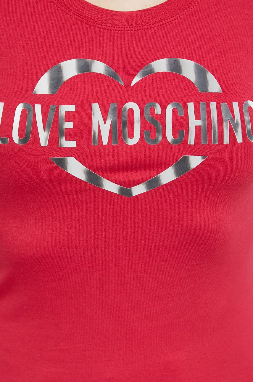 Love Moschino Kratka majica ženski rdeča barva - Pepit.si