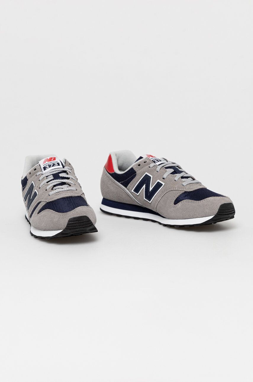 New Balance Čevlji siva barva - Pepit.si