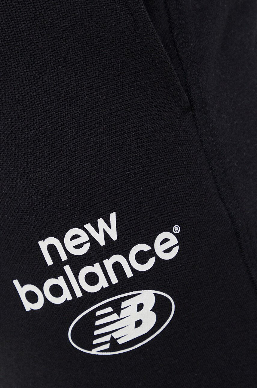 New Balance Spodnji del trenirke črna barva - Pepit.si