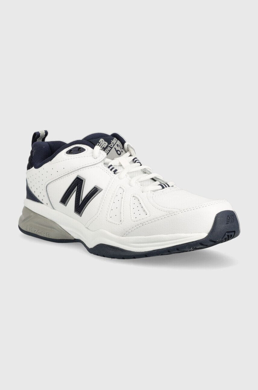 New Balance Superge za trening 624v5 bela barva - Pepit.si