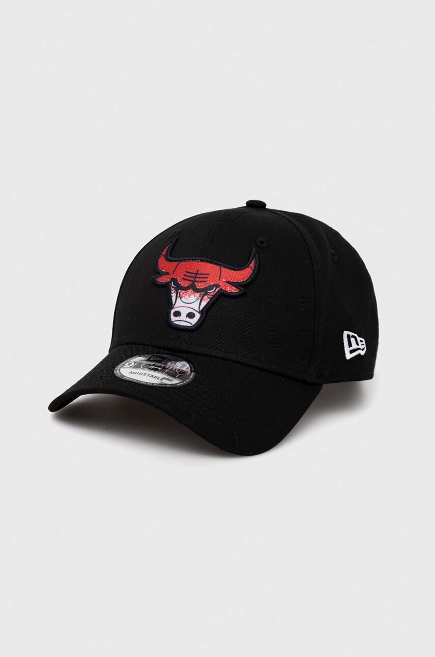 New Era Bombažna bejzbolska kapa črna barva CHICAGO BULLS - Pepit.si