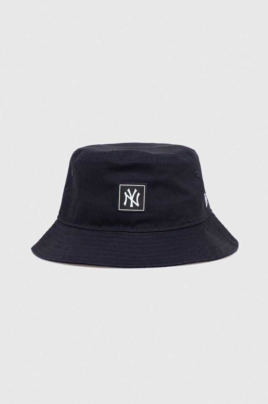 New Era Bombažni klobuk mornarsko modra barva NEW YORK YANKEES - Pepit.si