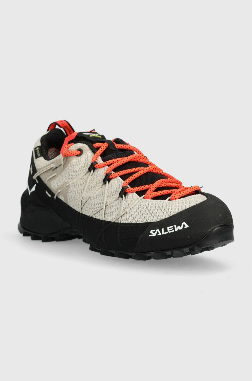 Salewa Čevlji Wildfire 2 GTX ženski bež barva - Pepit.si