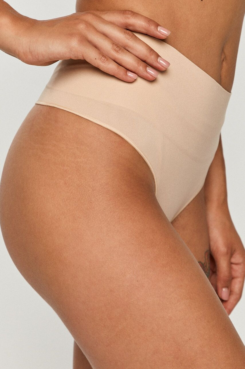 Spanx modeliranje tangic Everyday Shaping - Pepit.si