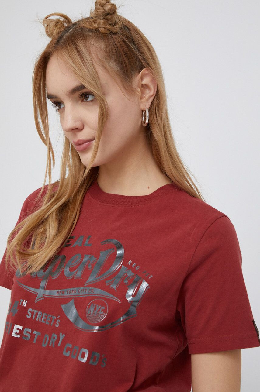 Superdry Bombažen t-shirt rdeča barva - Pepit.si