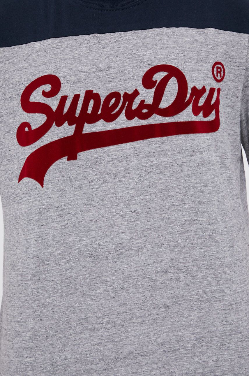 Superdry T-shirt moški siva barva - Pepit.si