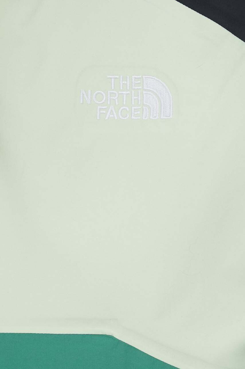 The North Face Outdoor jakna Stratos zelena barva - Pepit.si