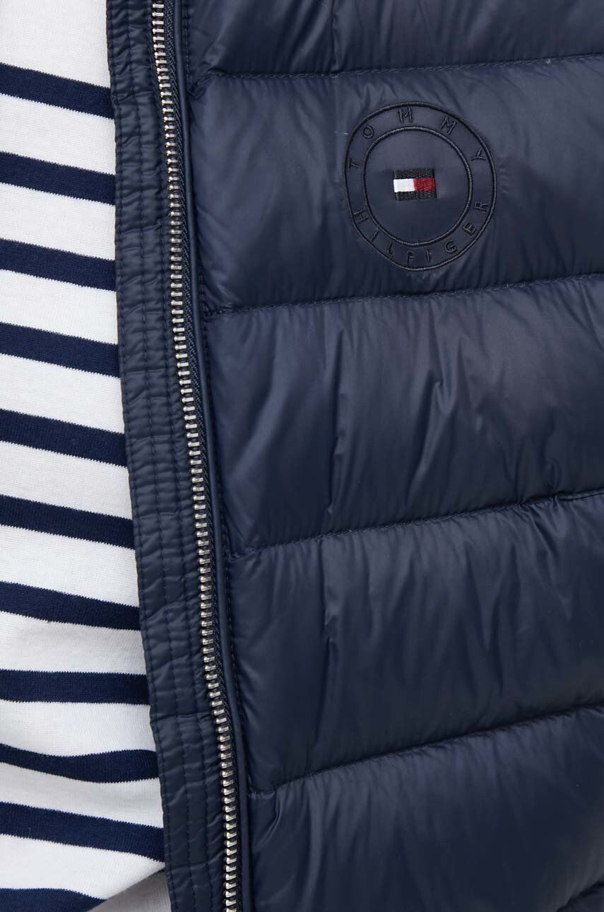 Tommy Hilfiger Brezrokavnik s puhom ženski mornarsko modra barva - Pepit.si